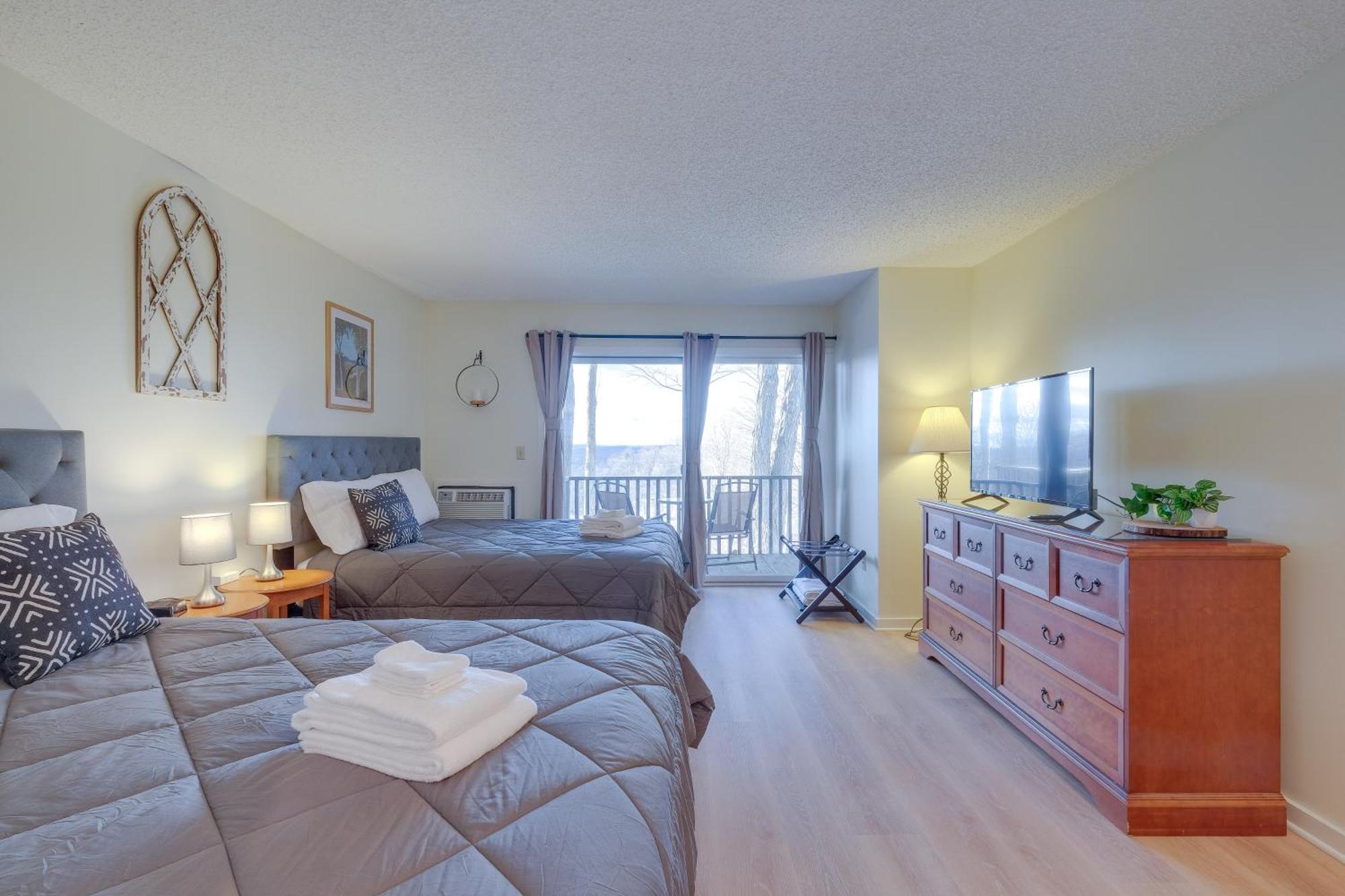 Bellaire Condo - Walk To Shanty Creek Resort! 外观 照片